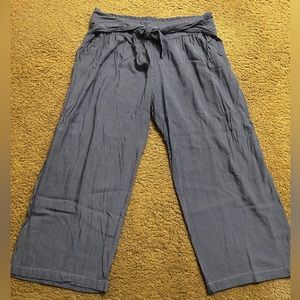 LUCY LOVE | Blue and White Stripped Pants | Large